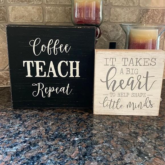 Decorative Wood Sign - Picture 7 of 7